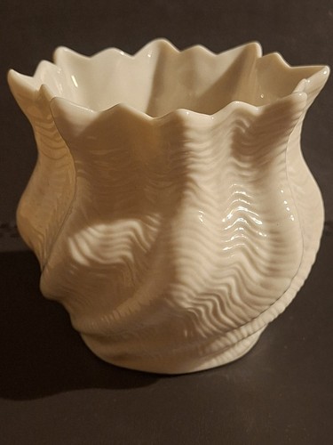 Vintage belleek neptune - vintage,