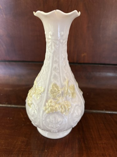 Belleek ireland porcelain - ireland,