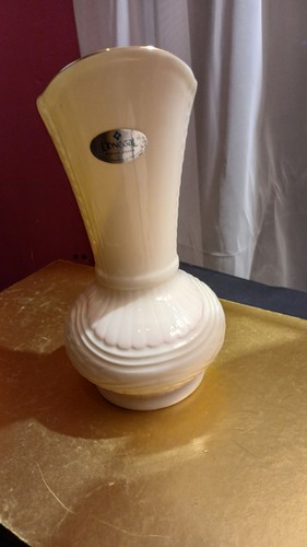 Rare donegal belleek - rare,