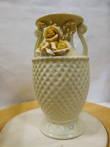 Vintage cream double-handle