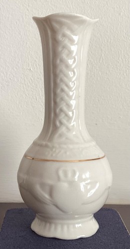 Belleek millennium claddagh - millennium,