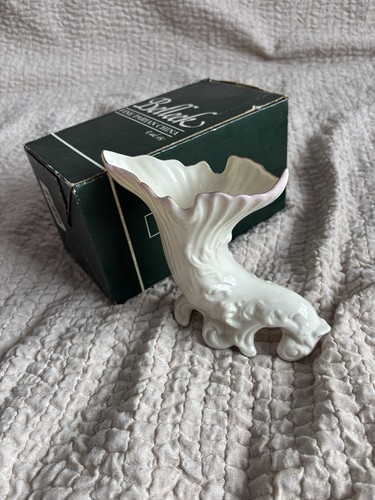 Belleek fermanagh vase - belleek, 0538