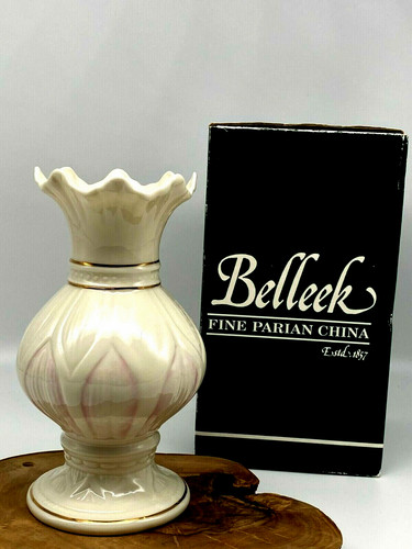 Vintage vase belleek irish - vase,