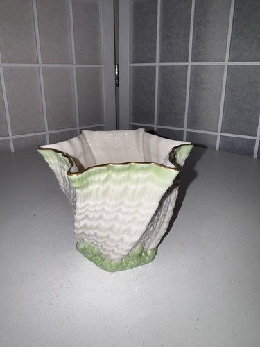 Vintage belleek irish pottery - vintage,