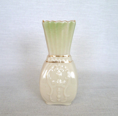 Belleek vase toy - toy, 9.5cm