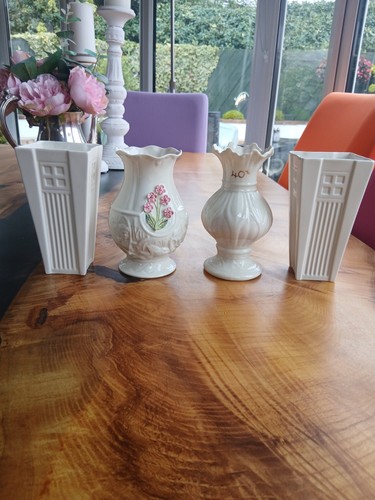 Pieces small vases belleek - 4,
