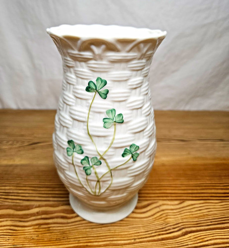 Attractive belleek ireland - attractive,