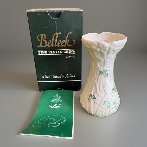 Belleek ireland daisy spill - belleek,